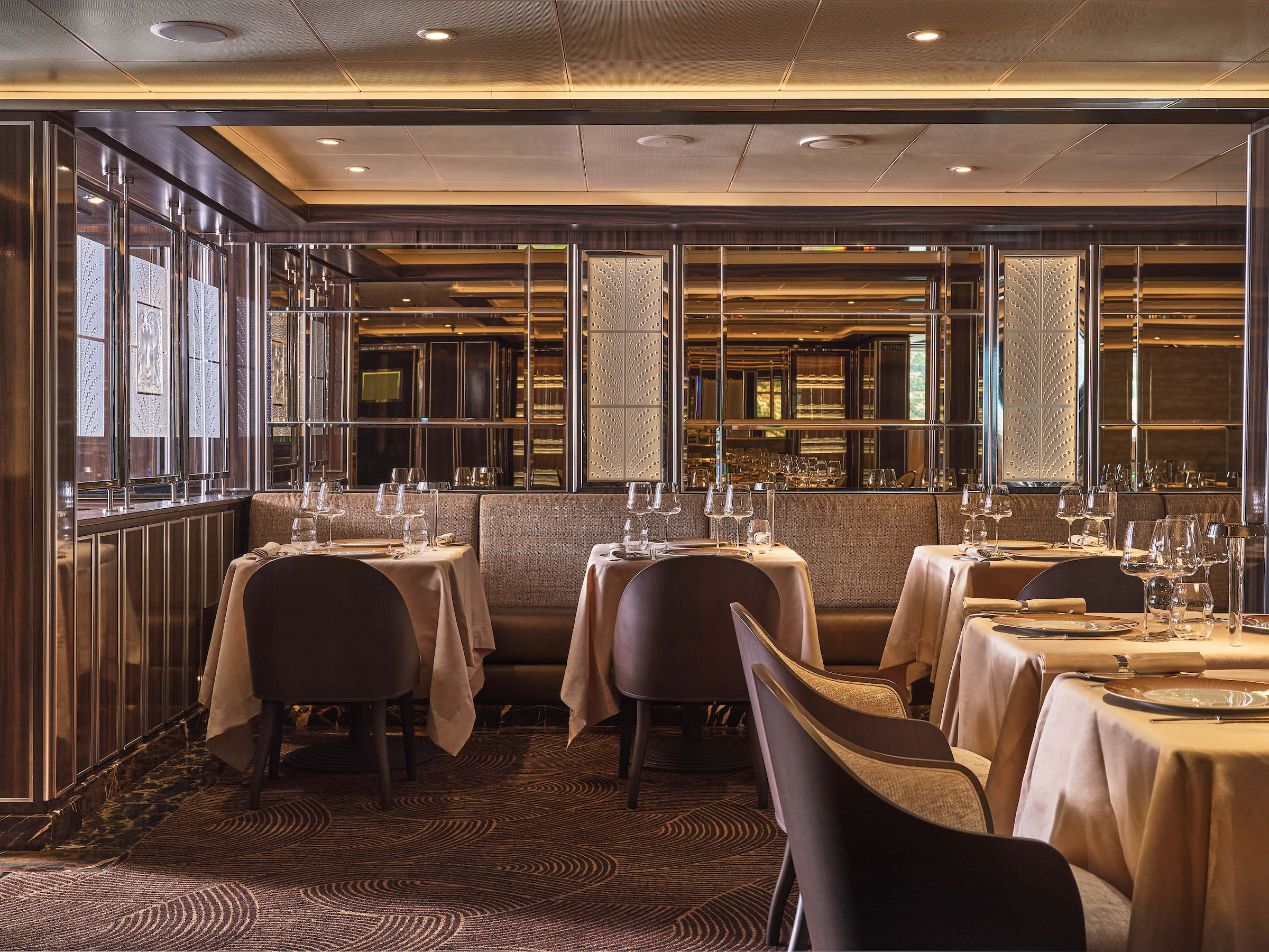 Silver Dawn - La Dame